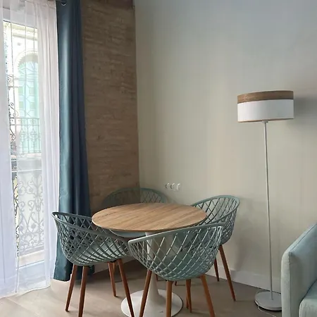 Wonderful In Oldtown Apartment