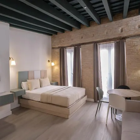 Wonderful In Oldtown Apartment *